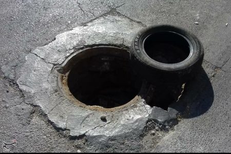 سارقان دریچه‌های فاضلاب در اهواز دستگیر شدند