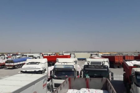 تردد ‌بارهای ترانزیتی در مرزهای شلمچه و چذابه ممنوع است
