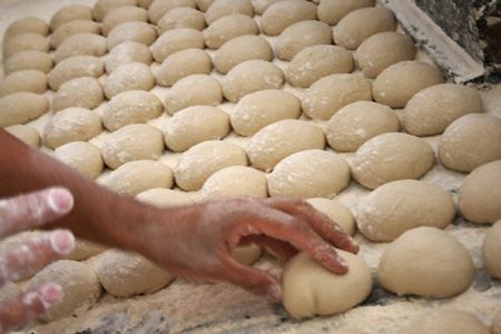نگران انتقال “کرونا” از طریق نان نباشید