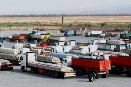 صادرات کالا از مرز شلمچه همچنان ادامه دارد