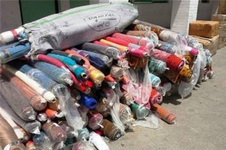 قاچاقچی پارچه در اهواز به پرداخت بیش از ۱۵ میلیارد ریال محکوم شد